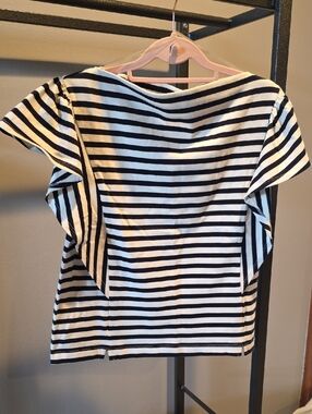 Free Assembly Women’s Striped Flutter Sleeve Tee - Black & White Sz 4-6 Small
